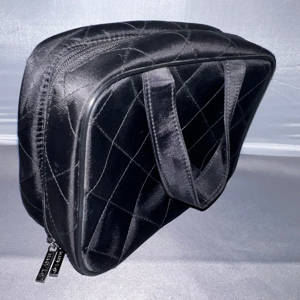Mary Kay Black Quilted Travel Cosmetic Bag Makeup Organizer with Pouch